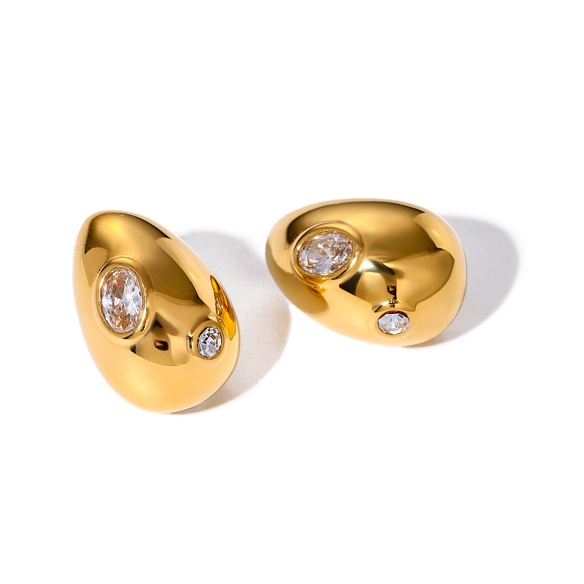 1 Pair Simple Style Classic Style Water Droplets Plating Inlay 316 Stainless Steel  Zircon 18K Gold Plated Ear Studs display picture 7