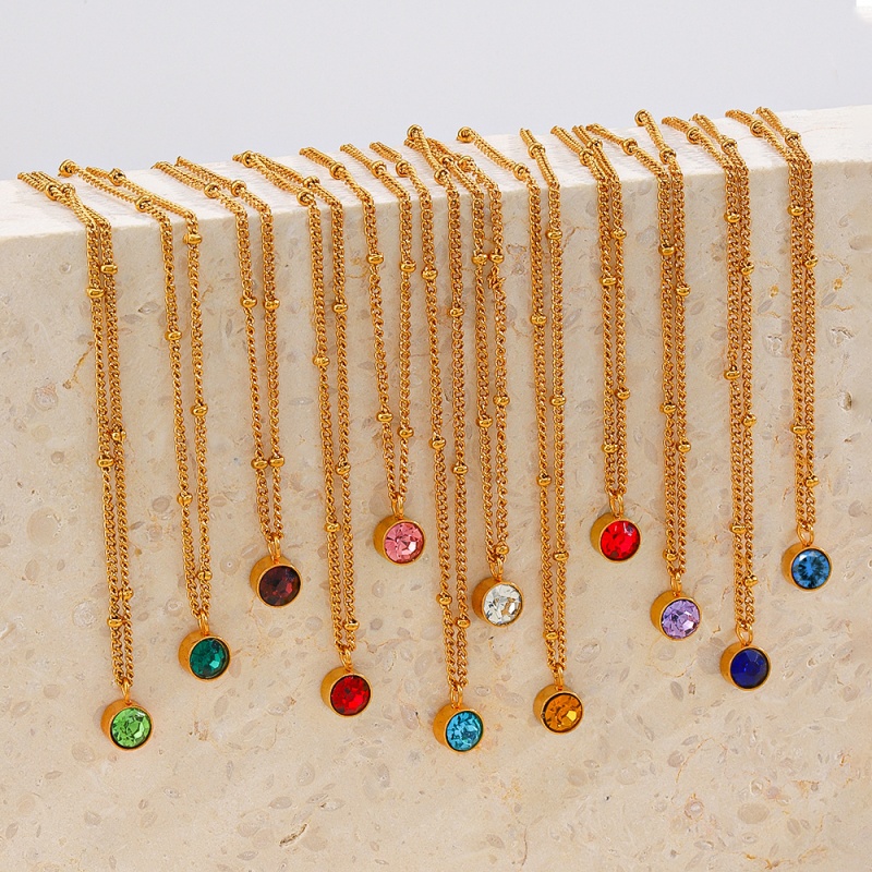 316 Stainless Steel  18K Gold Plated Simple Style Classic Style Plating Inlay Solid Color Artificial Rhinestones Pendant Necklace display picture 2