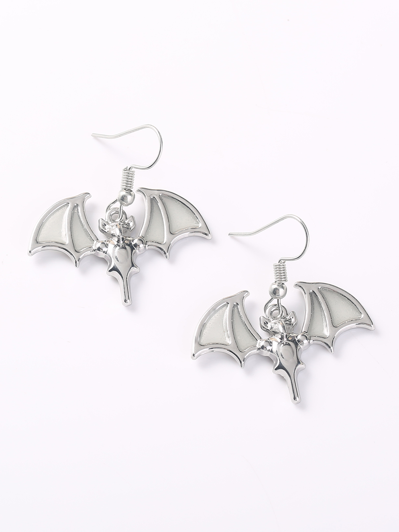 1 Pair IG Style Modern Style Cool Style Bat Resin Copper Zinc Alloy Drop Earrings display picture 1