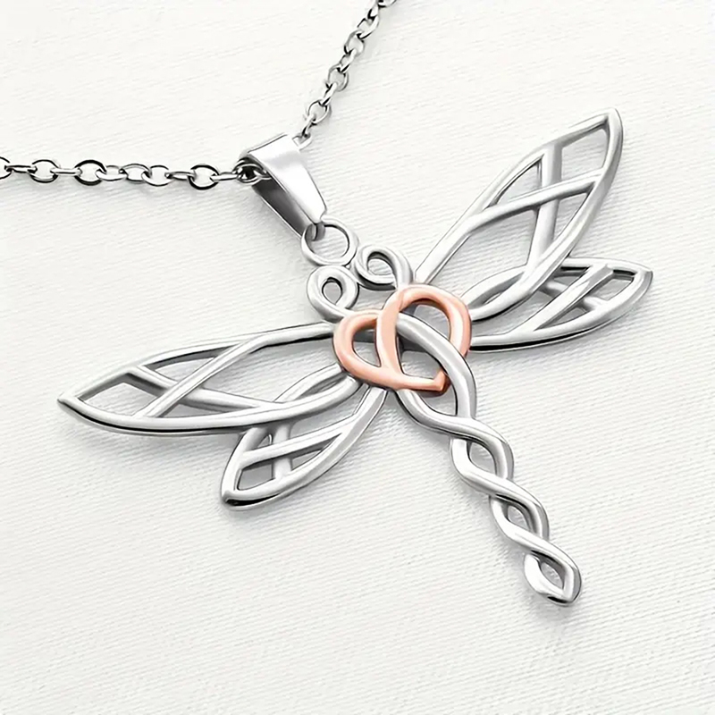 French Style Sweet Simple Style Dragonfly Alloy Iron Hollow Out Unisex Pendant Necklace display picture 5