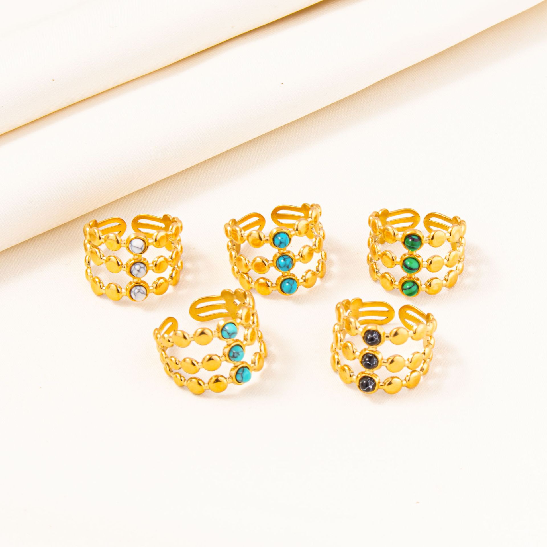 304 Stainless Steel Simple Style Inlay Round Artificial Gemstones Rings display picture 3