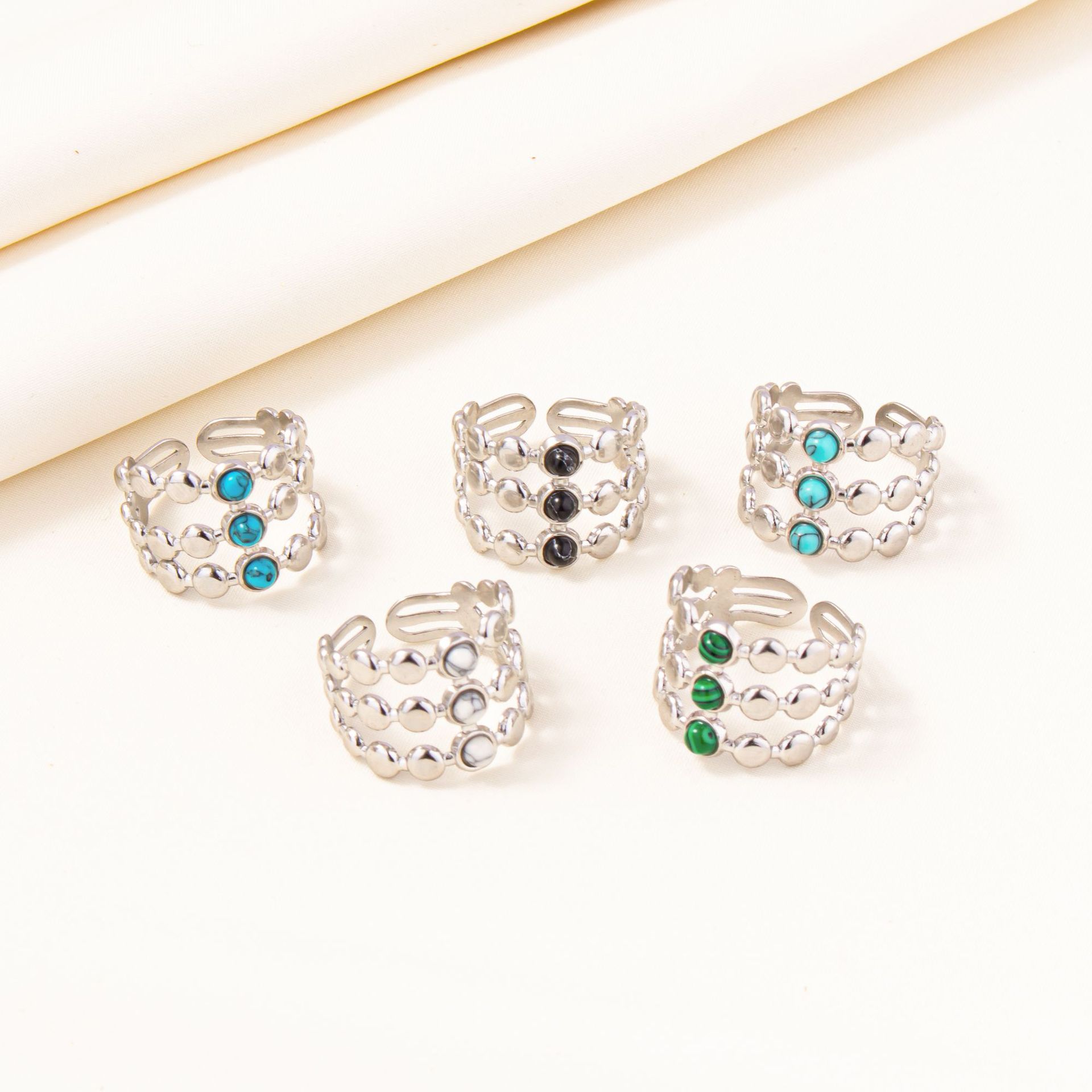 304 Stainless Steel Simple Style Inlay Round Artificial Gemstones Rings display picture 17