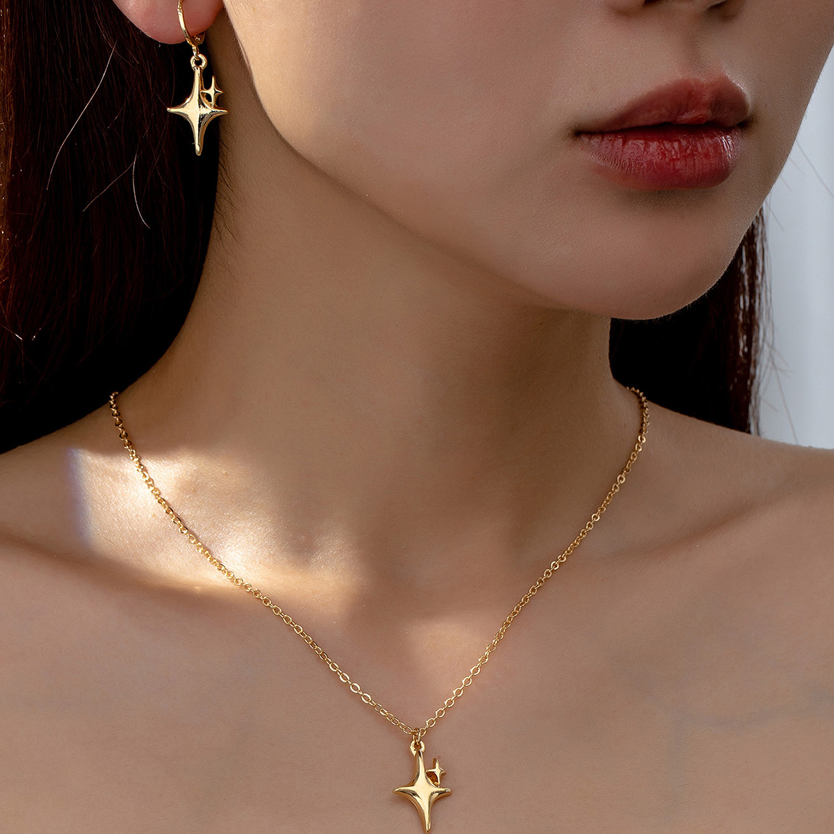 Elegant Lady Streetwear Geometric Four Eight-Pointed Stars Alloy Metal Wholesale Earrings Necklace Jewelry Set display picture 2