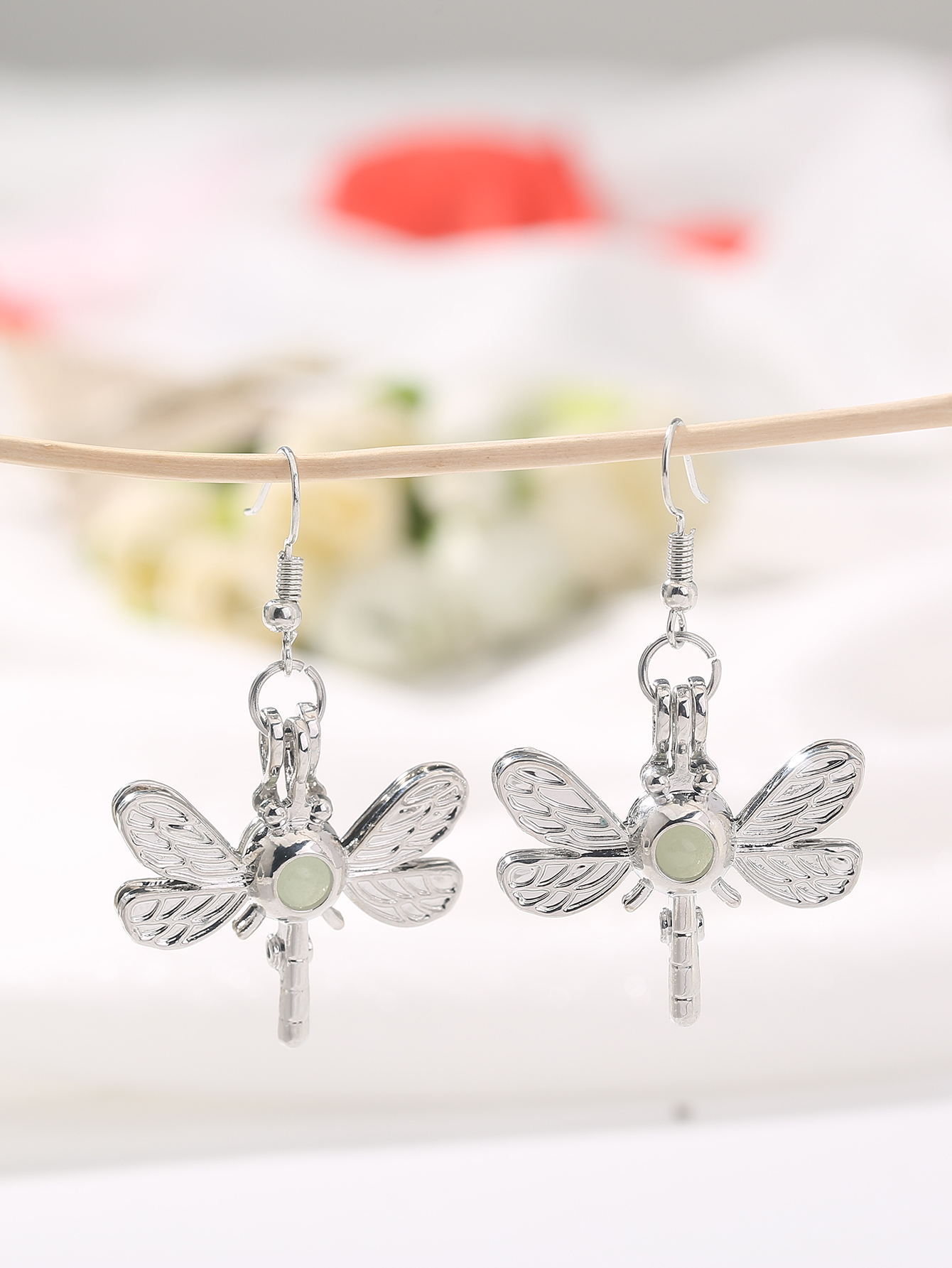 1 Pair IG Style Lady Novelty Dragonfly Inlay Copper Zinc Alloy Resin Drop Earrings display picture 3