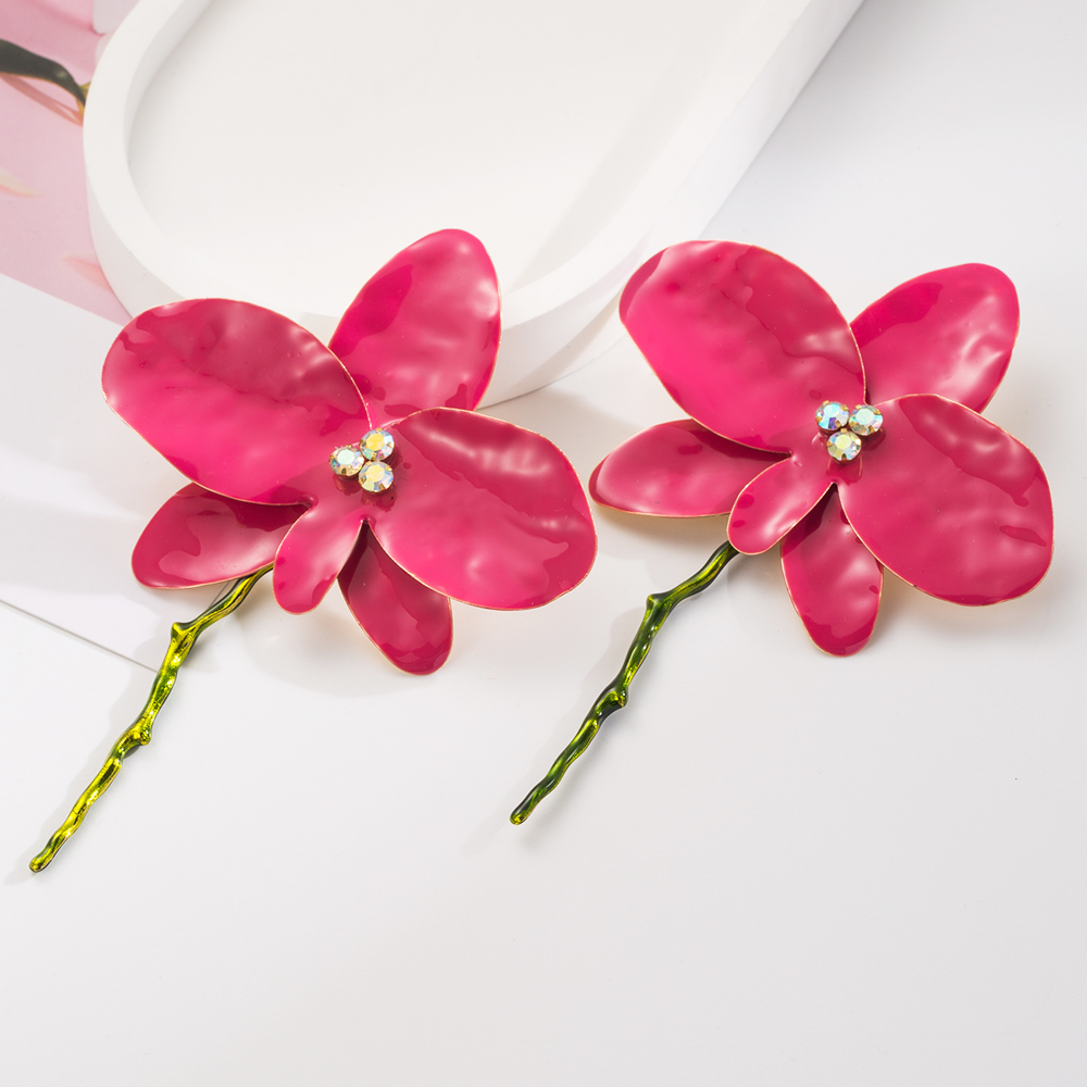 1 Pair Elegant Vacation Flower Plating Inlay Alloy Rhinestones Gold Plated Drop Earrings display picture 4