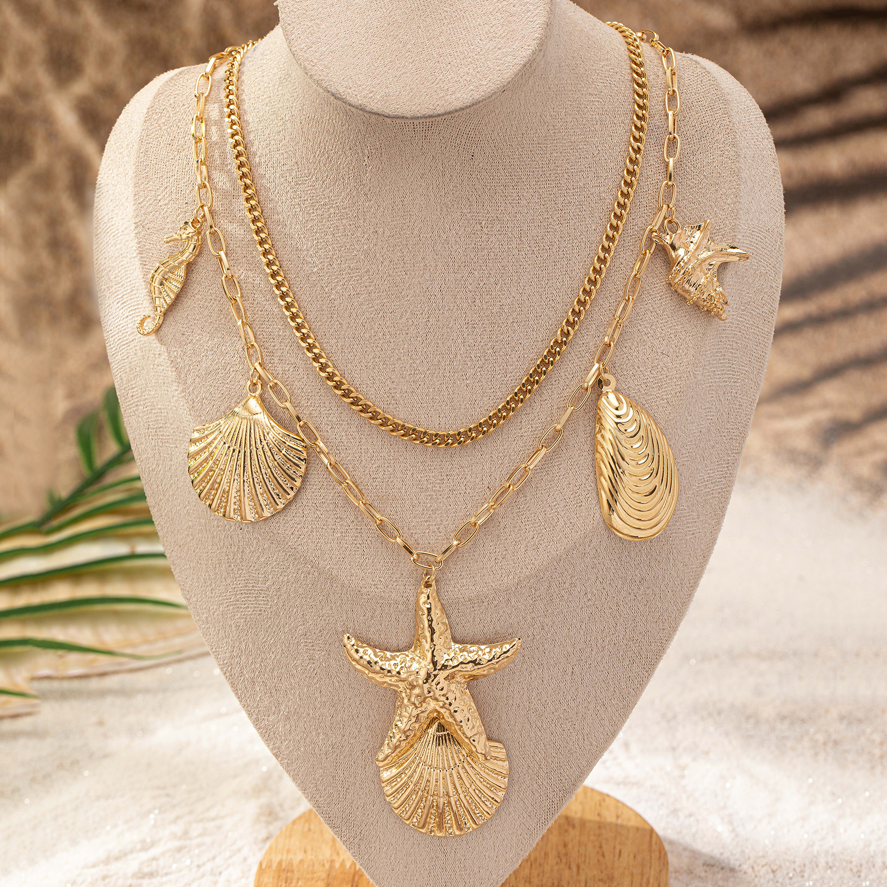 Vacation Romantic Beach Starfish Hippocampus Shell Alloy Metal Button Women's Layered Necklaces display picture 3