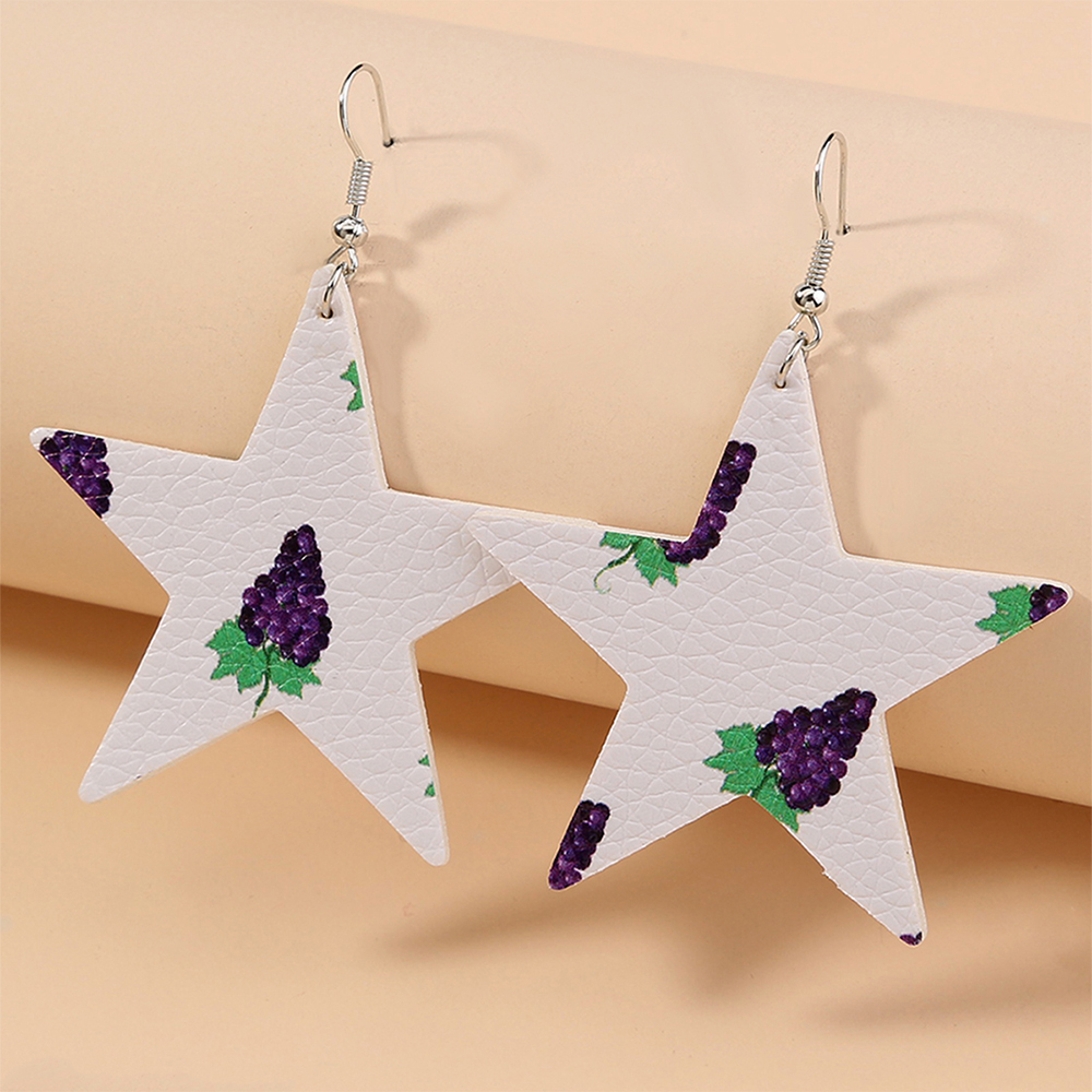 1 Pair Cute Vacation Sweet Pentagram Leaves Printing Imitation Leather Copper Drop Earrings display picture 4