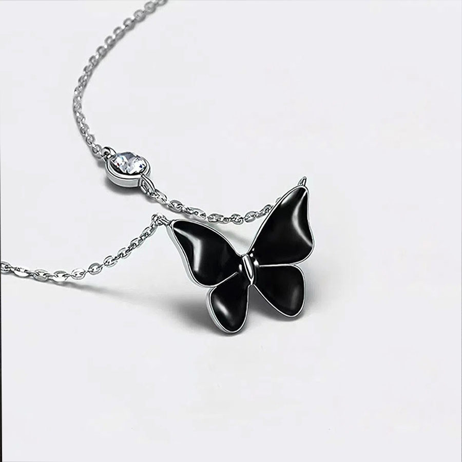 Wholesale Formal Simple Style Butterfly Copper Plating White Gold Plated Pendant Necklace display picture 2
