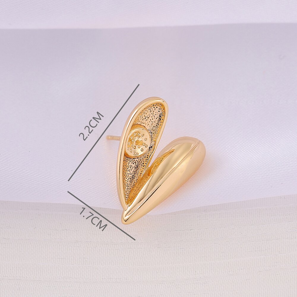 1 Pair 17 * 22mm Copper Zircon 18K Gold Plated Heart Shape Polished Earring Findings display picture 2