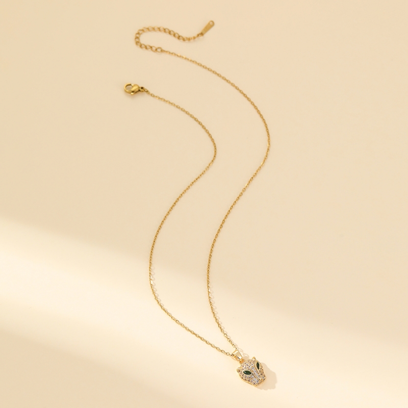 304 Stainless Steel Elegant Luxurious Inlay Animal Zircon Pendant Necklace display picture 3