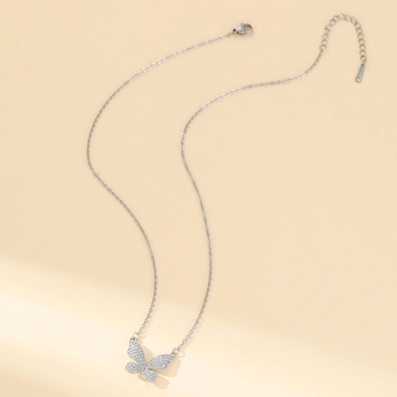 Großhandel Elegant Einfacher Stil Schmetterling Kupfer Inlay Zirkon Halskette Mit Anhänger display picture 2
