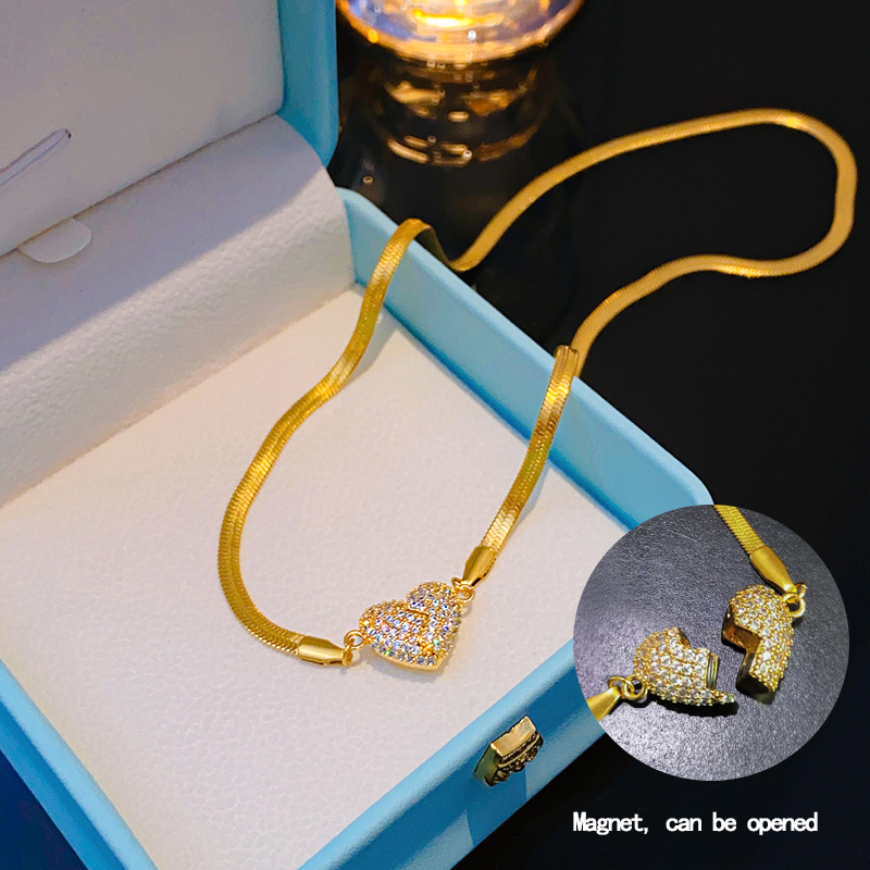 Wholesale Elegant Heart Shape 304 Stainless Steel Copper Plating Inlay 18K Gold Plated K Gold Plated Zircon Pendant Necklace display picture 1