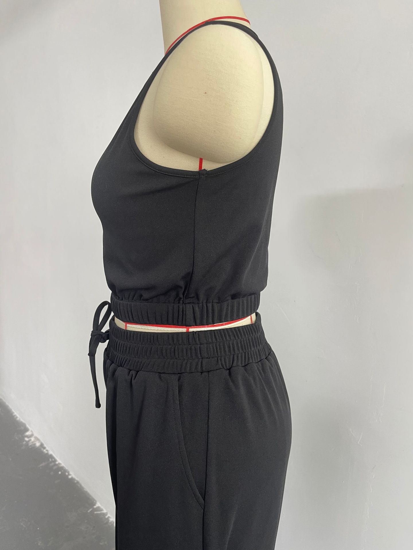 Frau Mode Einfarbig Polyester Gefälschter Kordelzug Tasche Hosen-sets display picture 20