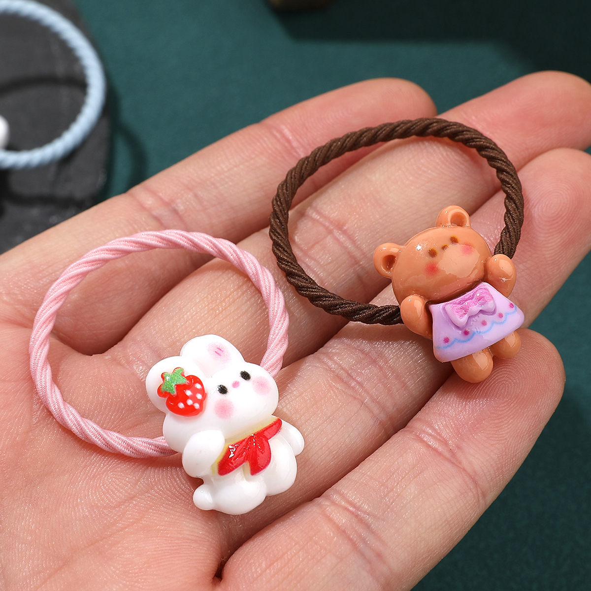 Kid'S Cartoon Style Cute Sweet Bear Plastic Rubber Band Hair Tie display picture 4