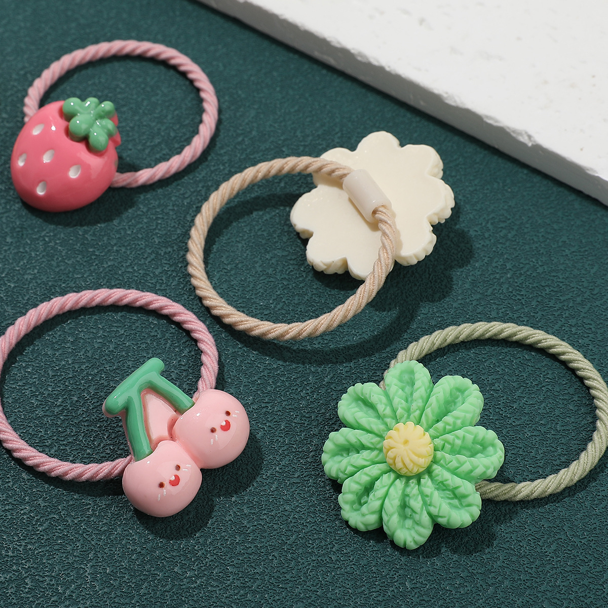 Kid'S Cartoon Style Cute Sweet Fruit Plastic Rubber Band Hair Tie display picture 3