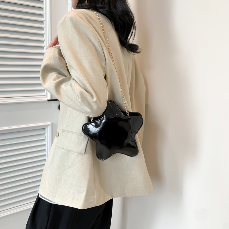 امرأة جلد غير حقيقي نجمة النمط الكلاسيكي سحاب البنطلون حقيبة كتف display picture 4
