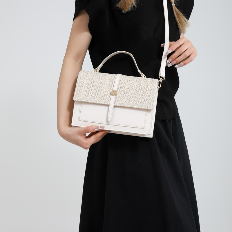 Women's Pu Leather Color Block Streetwear Flip Cover Handbag Crossbody Bag display picture 1