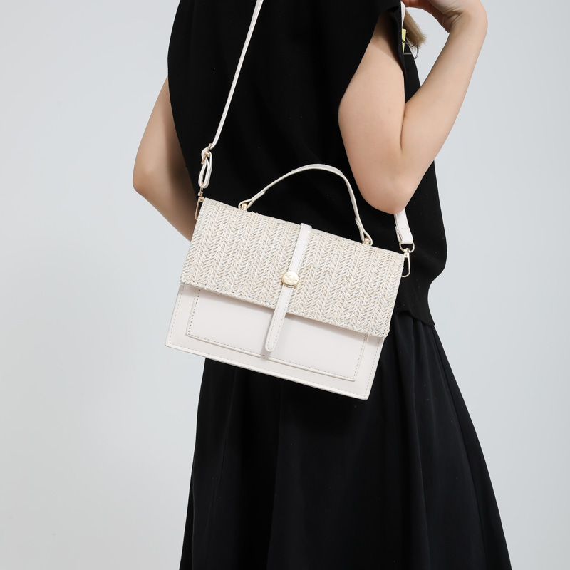 Women's Pu Leather Color Block Streetwear Flip Cover Handbag Crossbody Bag display picture 3