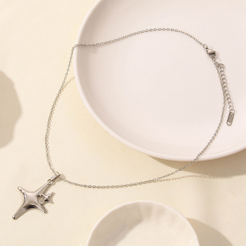 304 Stainless Steel IG Style Simple Style Plating Star Moon Pendant Necklace display picture 27