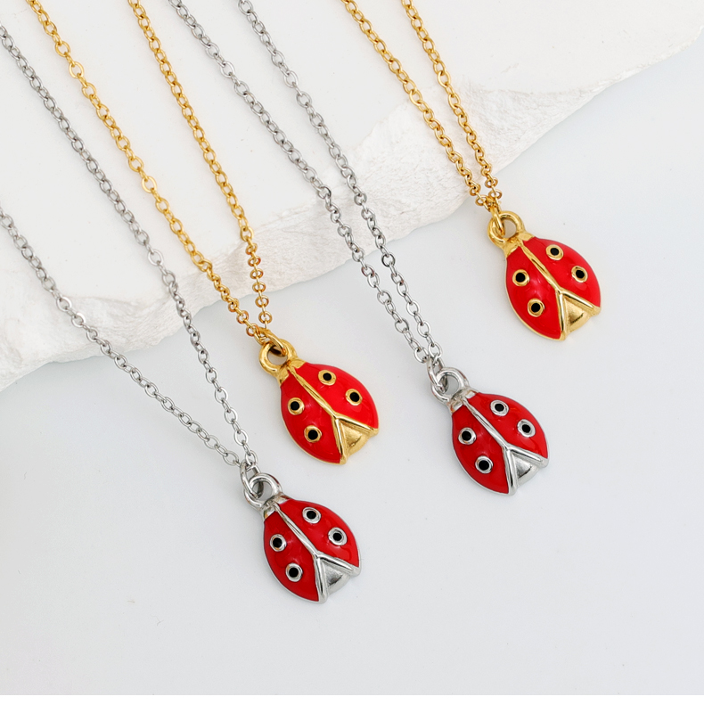 Titanium Steel 18K Gold Plated Basic Classic Style Commute Enamel Beetles Pendant Necklace display picture 4