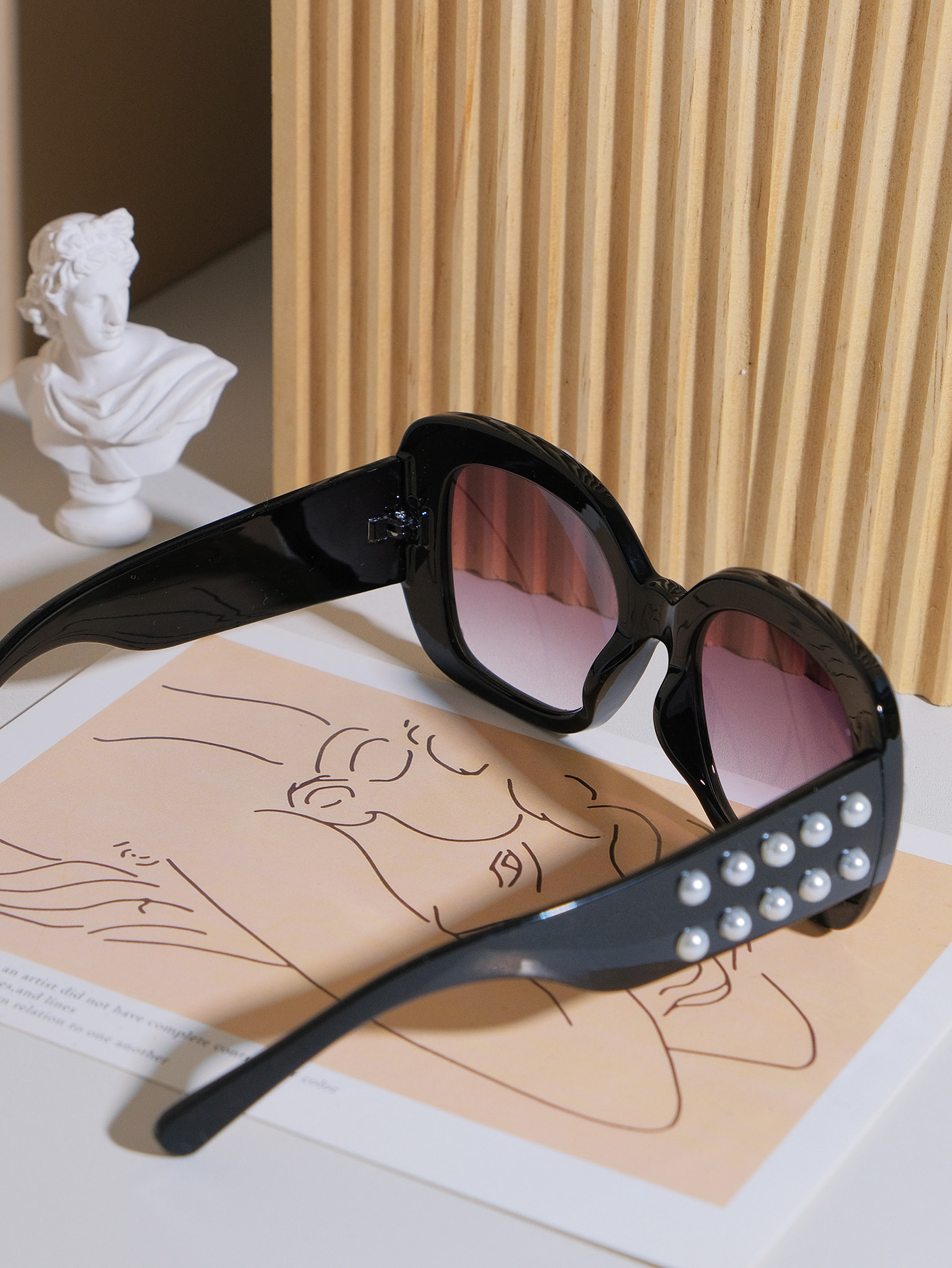 Hawaiisch Moderner Stil Klassischer Stil Quadrat Pc Quadrat Eingelegte Perlen Vollbild Sonnenbrille Der Frauen display picture 5