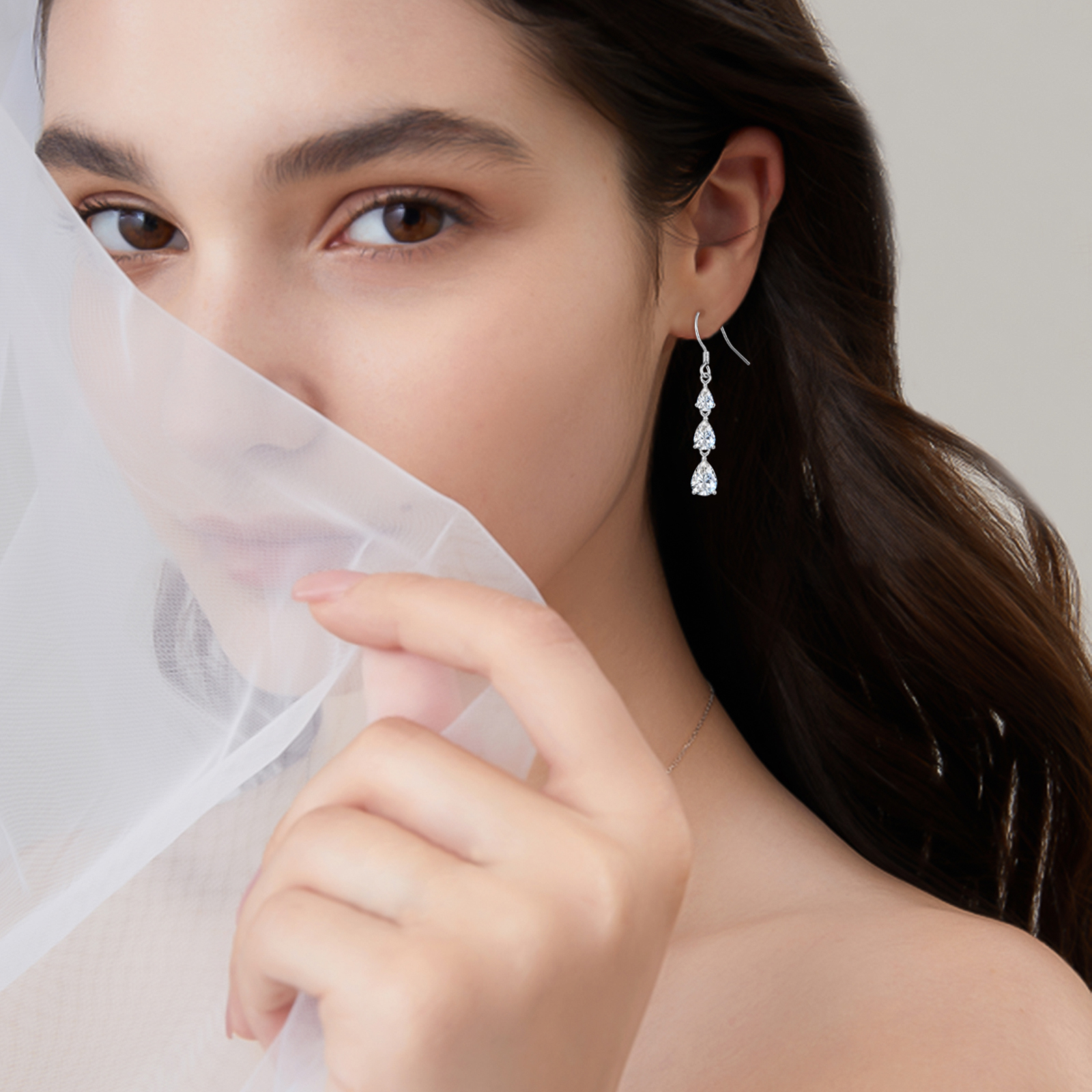 1 Pair Elegant Lady Modern Style Water Droplets Inlay Sterling Silver Zircon Drop Earrings display picture 1