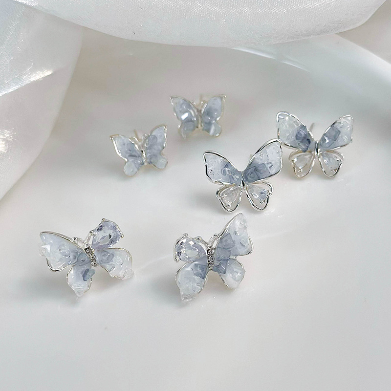 1 Paire Style Simple Style Classique Papillon Incruster Alliage Diamant Dans Les Débris Boucles D'Oreilles display picture 5