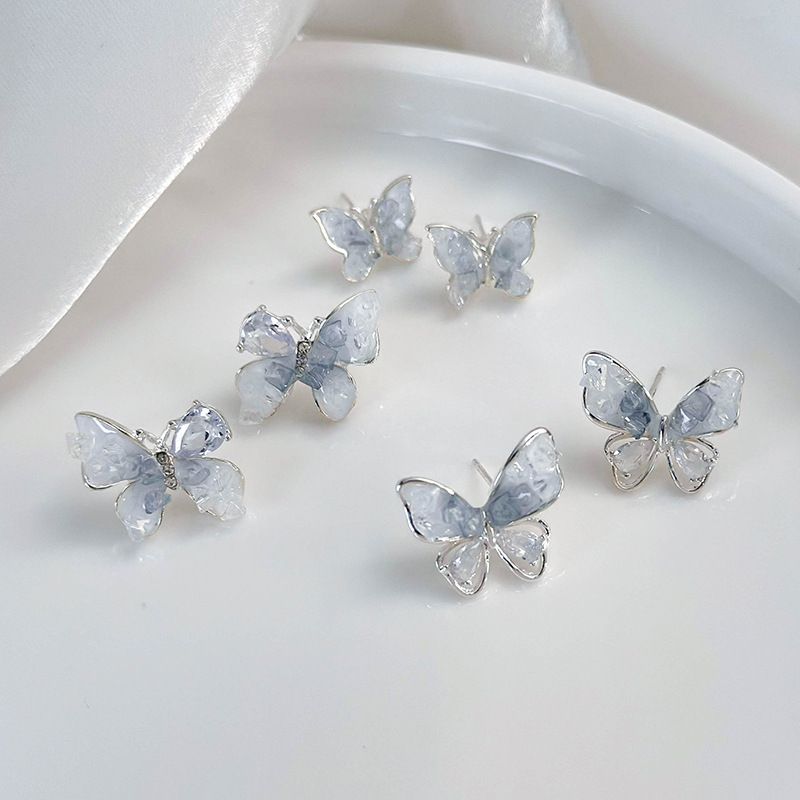 1 Paire Style Simple Style Classique Papillon Incruster Alliage Diamant Dans Les Débris Boucles D'Oreilles display picture 6