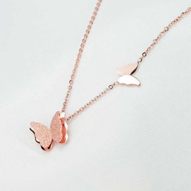 304 Stainless Steel IG Style Simple Style Plating Inlay Four Leaf Clover Round Heart Shape Shell Zircon Pendant Necklace display picture 17