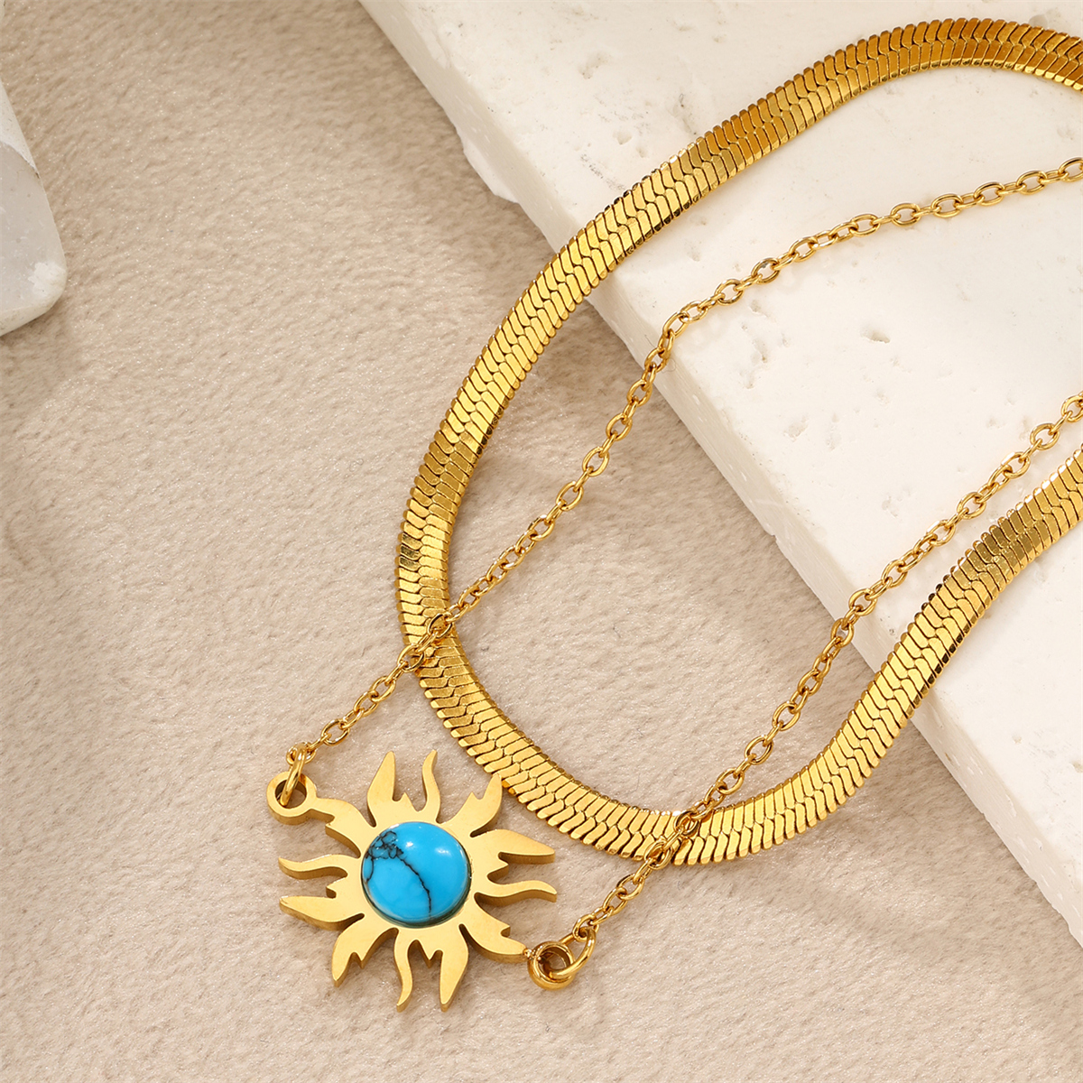 304 Stainless Steel 18K Gold Plated Casual Plating Inlay Sun Heart Shape Butterfly Turquoise Bracelets display picture 4