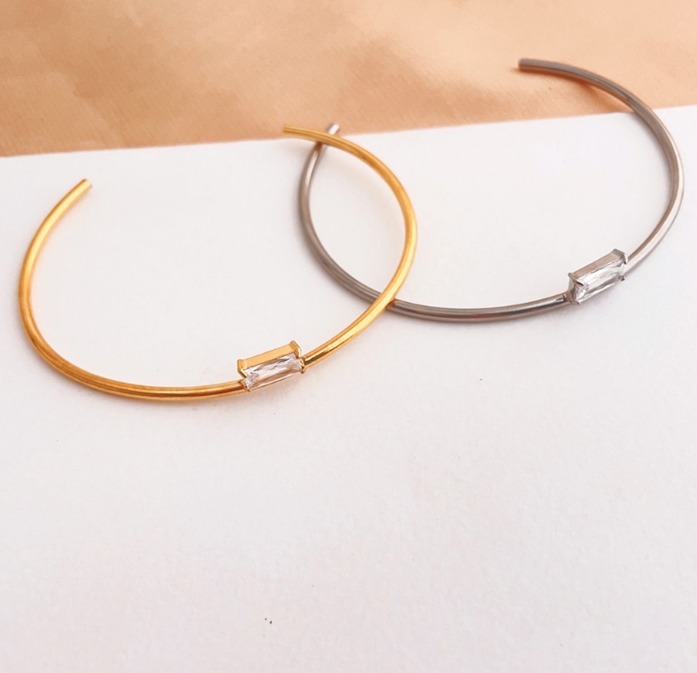 Titanium Steel Gold Plated Simple Style Plating Solid Color Bangle display picture 4