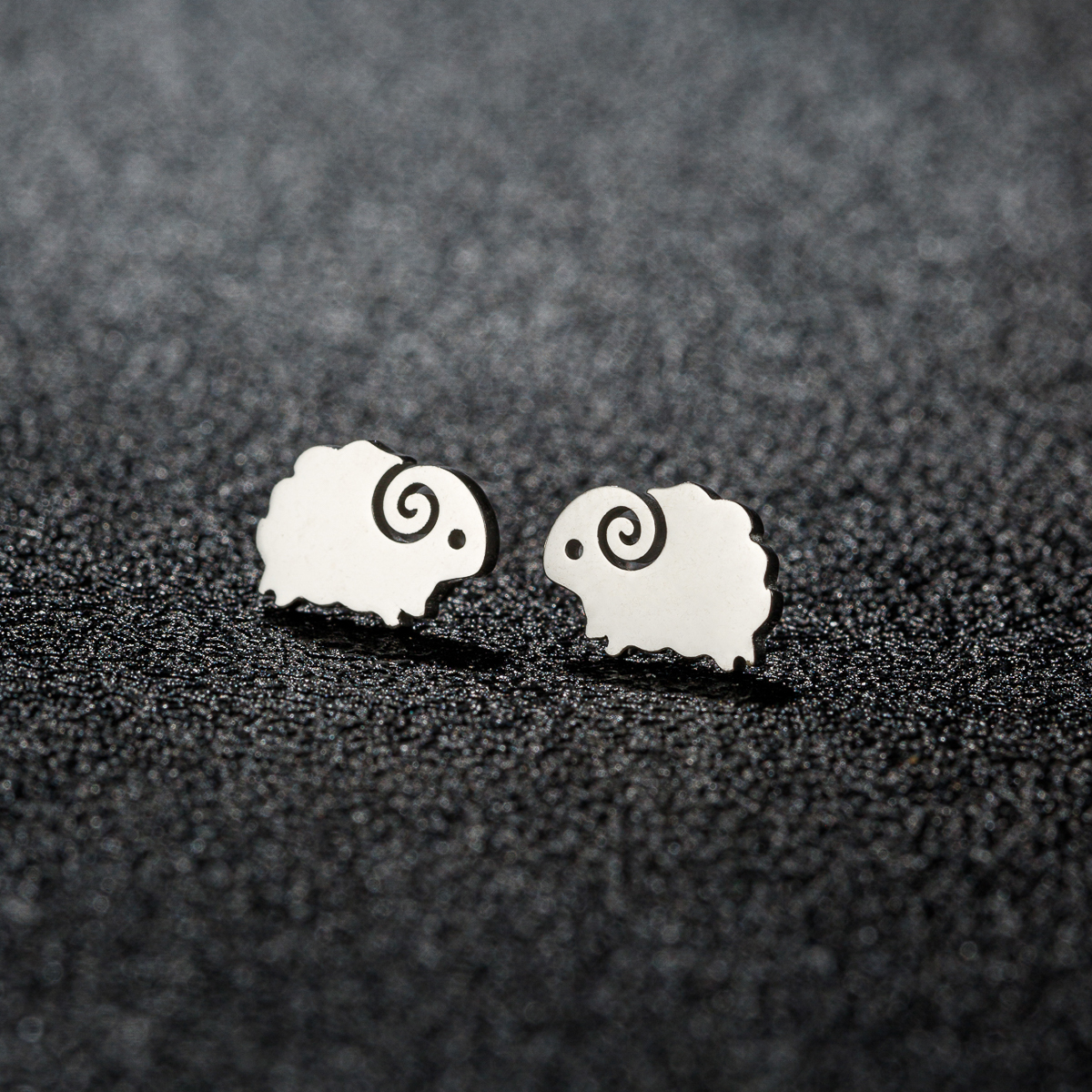 1 Pair Sweet Artistic Animal Irregular Polishing Plating 304 Stainless Steel 18K Gold Plated Ear Studs display picture 7