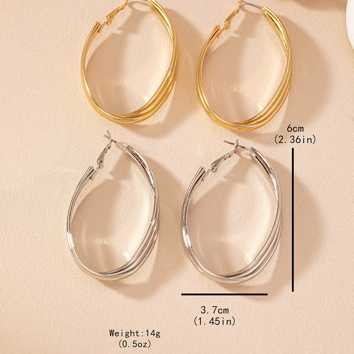 1 Pair Basic Modern Style Classic Style Oval Solid Color Iron Hoop Earrings display picture 1