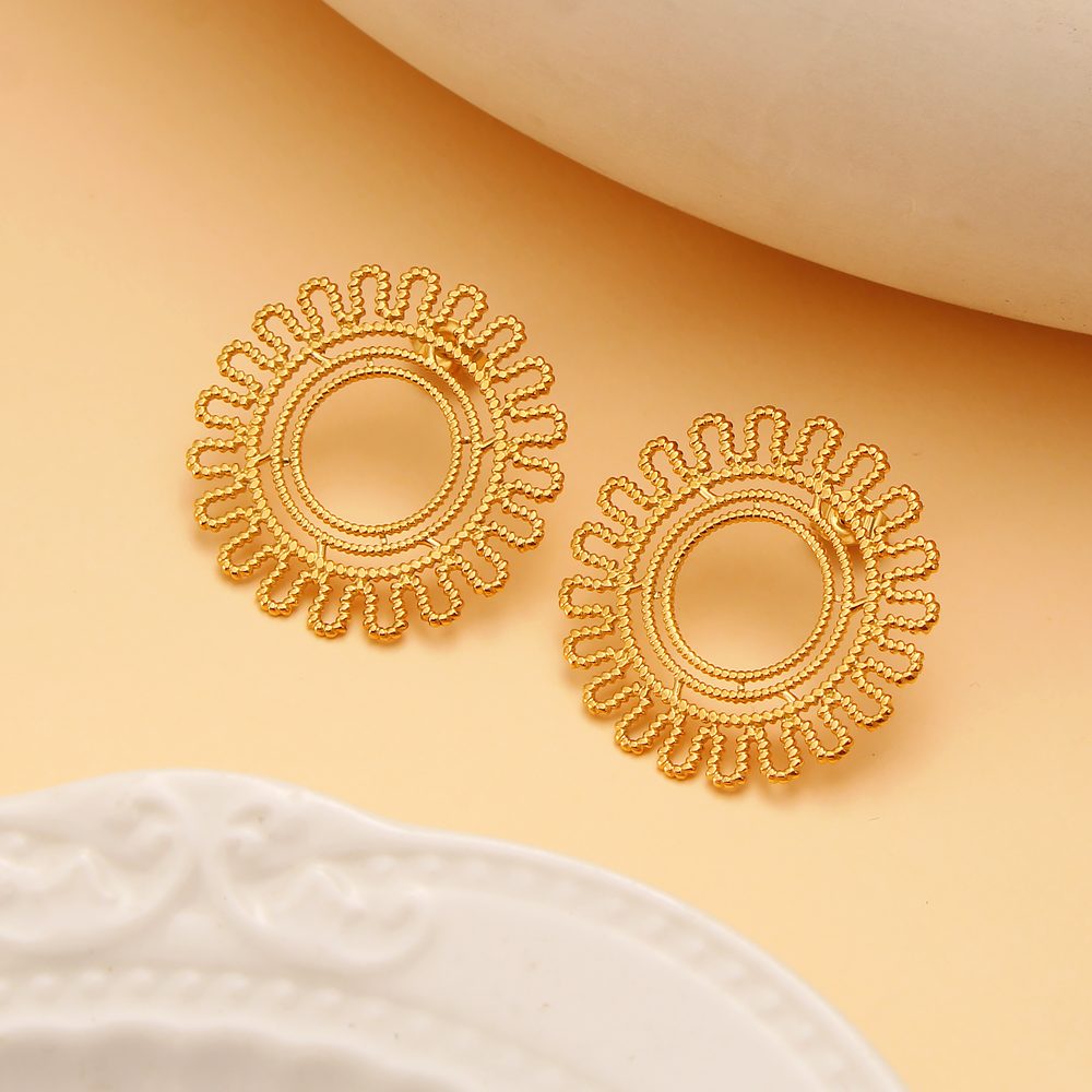 1 Pair Basic Modern Style Classic Style Sun 304 Stainless Steel None 18K Gold Plated Ear Studs display picture 8