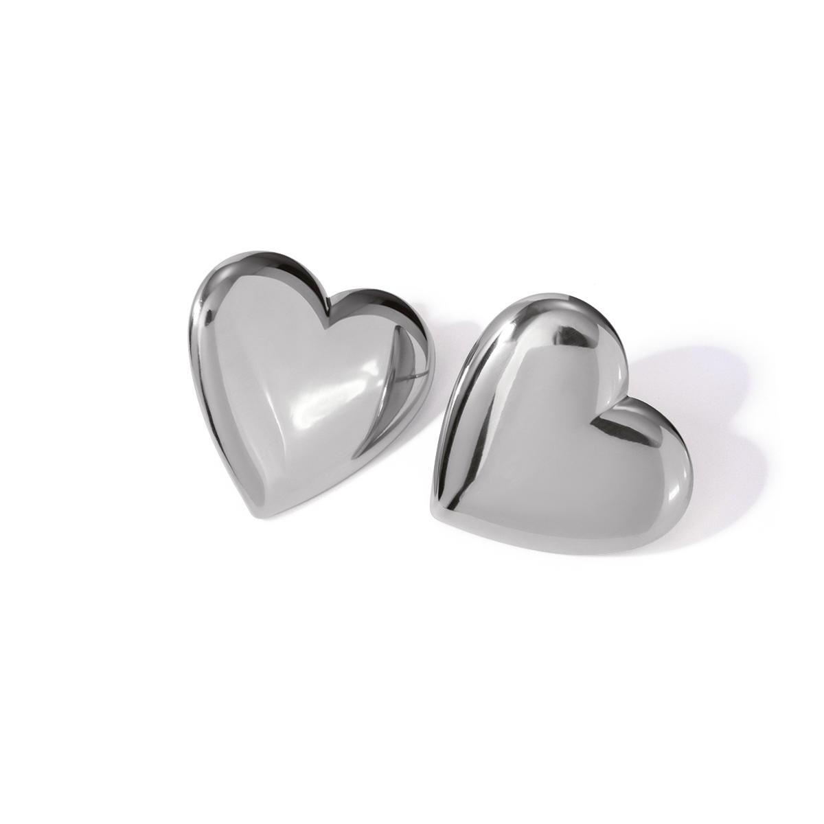 1 Pair Modern Style Classic Style Commute Heart Shape Solid Color Plating 304 Stainless Steel 18K Gold Plated Ear Studs display picture 9