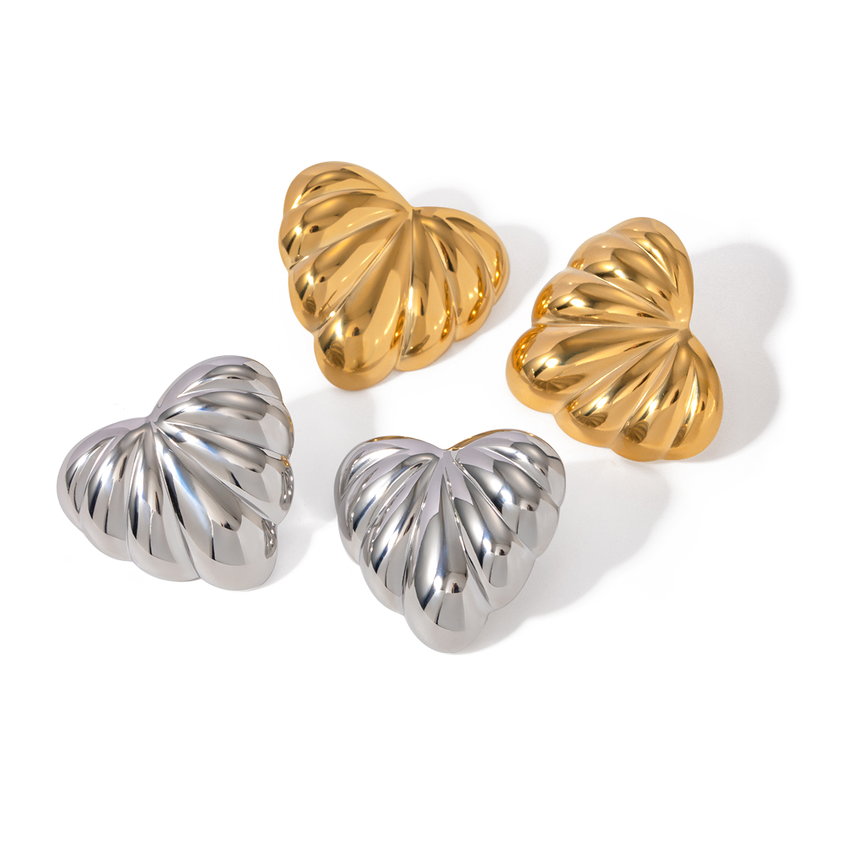 1 Pair IG Style Modern Style Classic Style Heart Shape Plating 304 Stainless Steel 18K Gold Plated Ear Studs display picture 9