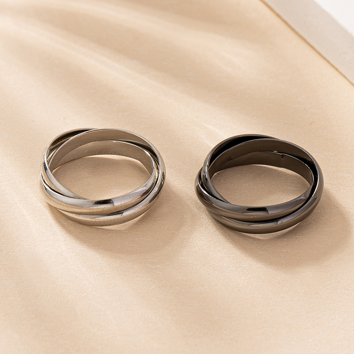 IG Style Modern Style Simple Style Solid Color Iron Unisex Rings display picture 2