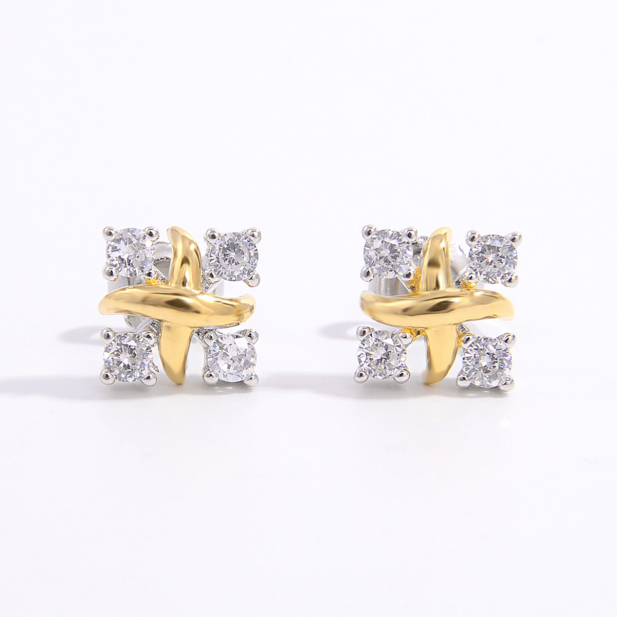 1 Pair Simple Style Shiny Round Square Star Inlay Sterling Silver Zircon White Gold Plated Ear Studs display picture 1
