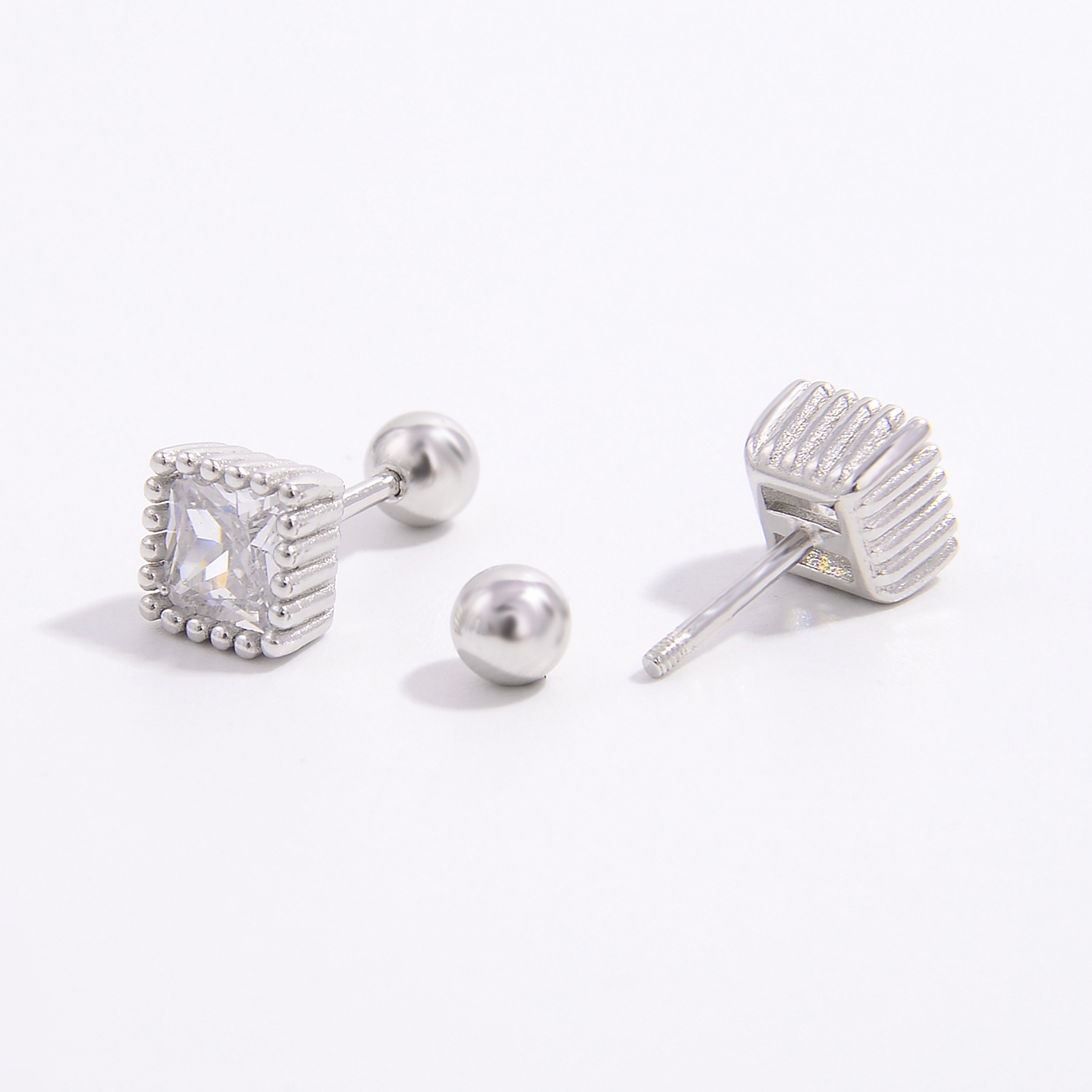 1 Pair Simple Style Shiny Round Square Star Inlay Sterling Silver Zircon White Gold Plated Ear Studs display picture 13