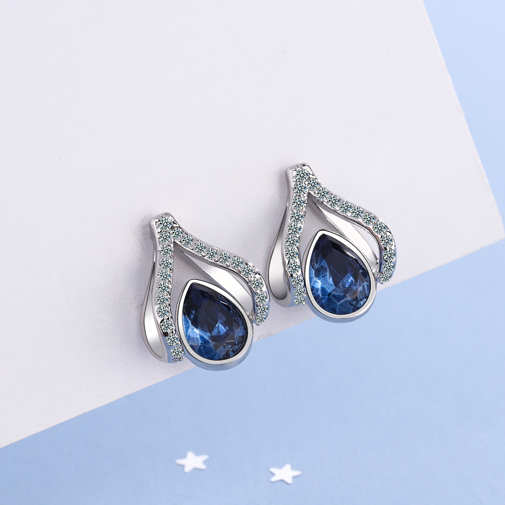 1 Pair Elegant Lady Modern Style Water Droplets Inlay Copper Artificial Crystal Rhinestones Zircon Ear Studs display picture 6