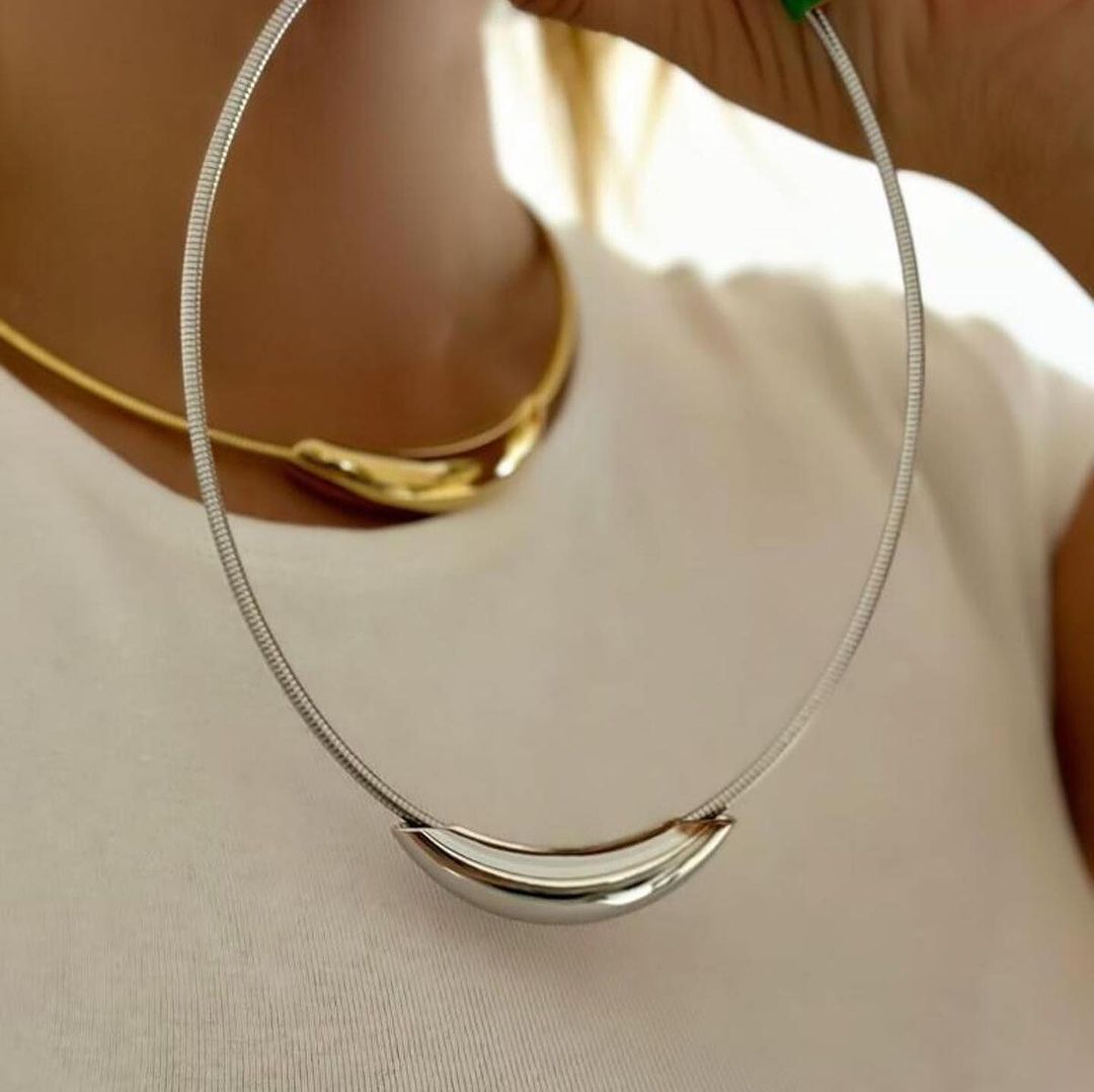 304 Stainless Steel Simple Style Classic Style Plating Solid Color Choker display picture 12