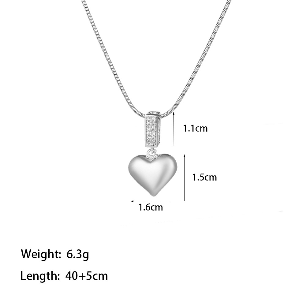 Wholesale Cute Simple Style Commute Heart Shape 304 Stainless Steel Inlay 18K Gold Plated Artificial Rhinestones Pendant Necklace display picture 5