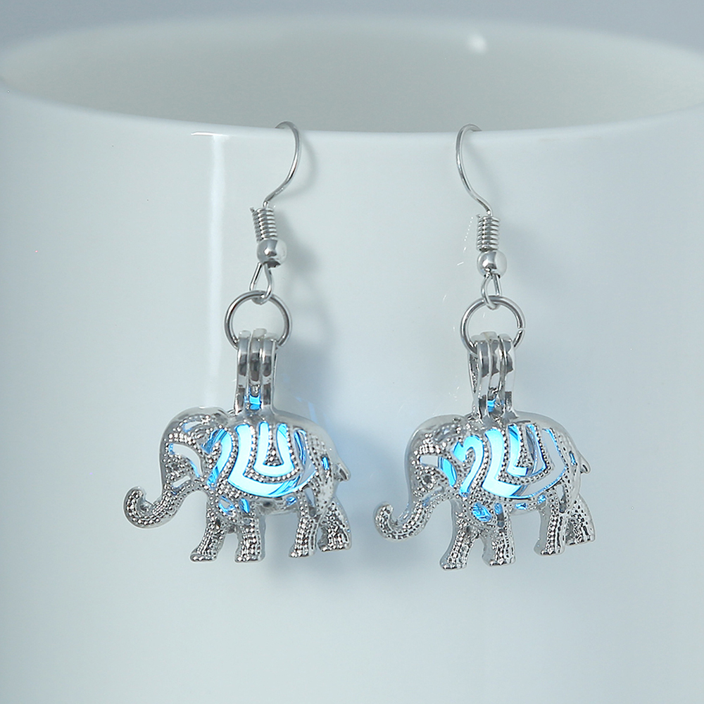 1 Pair IG Style Retro Lotus Elephant Frog Luminous Inlay Zinc Alloy Resin Drop Earrings display picture 6