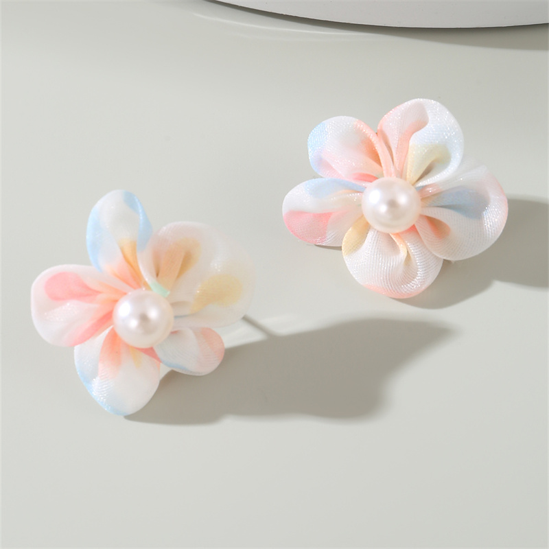 1 Pair Cute Lady Sweet Flower Inlay Cloth Artificial Pearls Ear Studs display picture 4