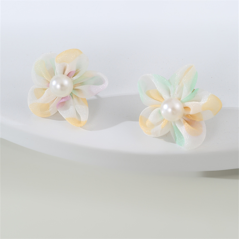 1 Pair Cute Lady Sweet Flower Inlay Cloth Artificial Pearls Ear Studs display picture 21