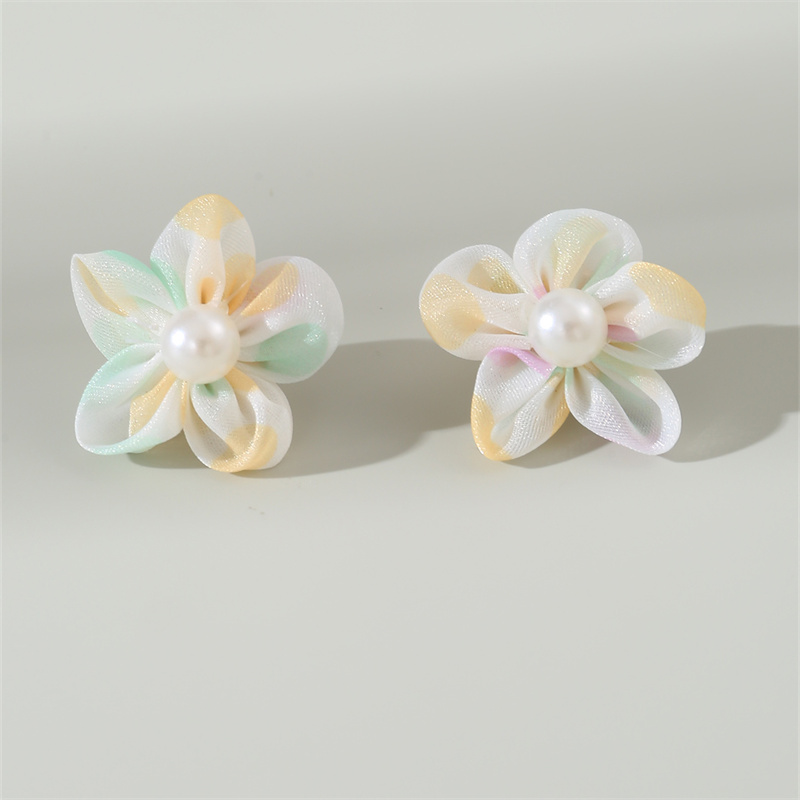 1 Pair Cute Lady Sweet Flower Inlay Cloth Artificial Pearls Ear Studs display picture 19