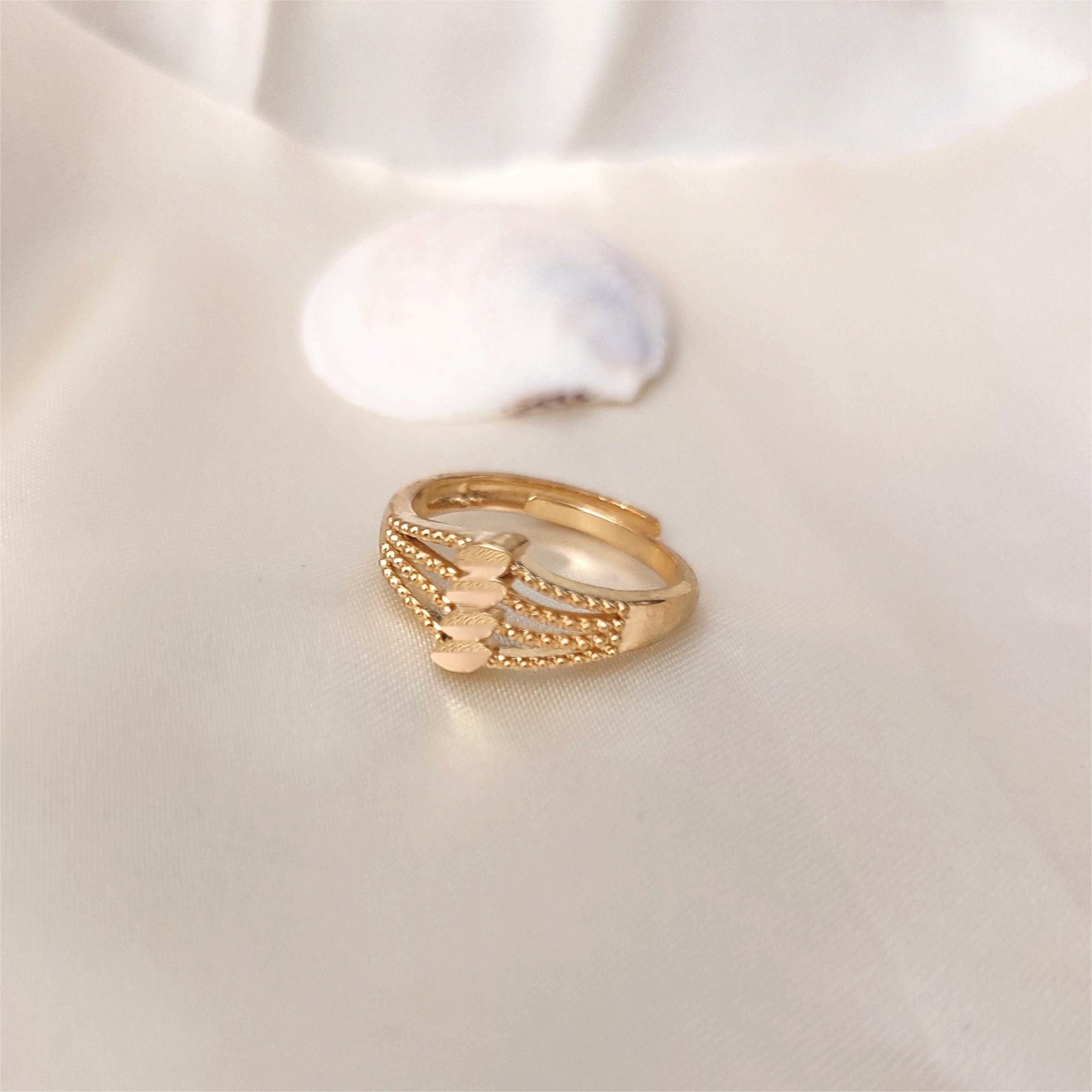 Copper 18K Gold Plated Elegant Simple Style Hollow Out Solid Color Open Rings display picture 2