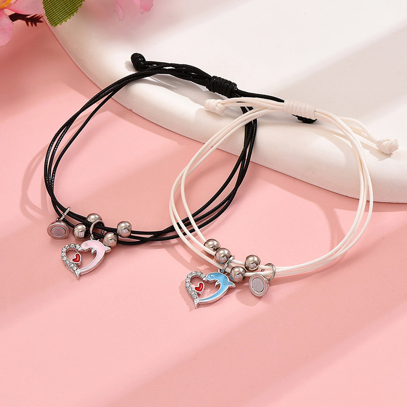 Cute Simple Style Dolphin Heart Shape Alloy Rope Enamel Hollow Out Inlay Rhinestones Women's Bracelets display picture 3