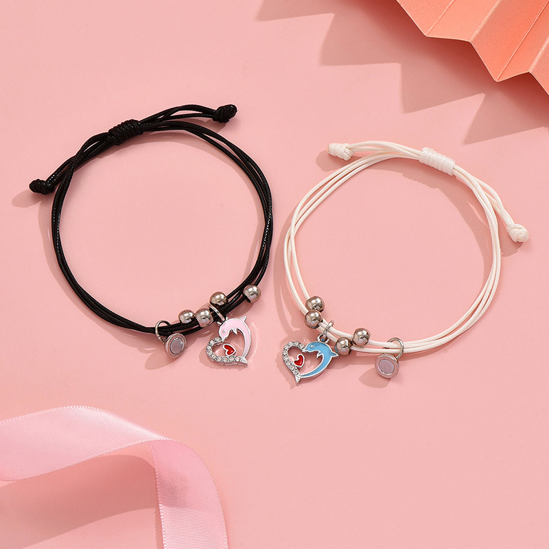 Cute Simple Style Dolphin Heart Shape Alloy Rope Enamel Hollow Out Inlay Rhinestones Women's Bracelets display picture 4