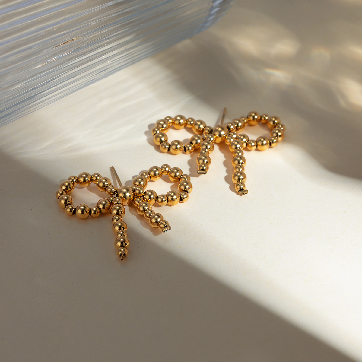 1 Pair IG Style Simple Style Bow Knot Beaded 304 Stainless Steel 18K Gold Plated Drop Earrings display picture 3